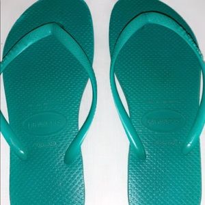turquoise sandals ✰